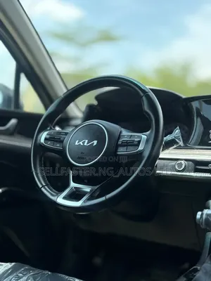 Kia K5 2022 Black