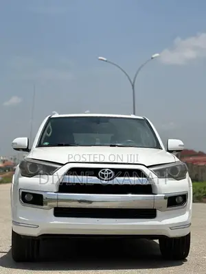 Toyota 4-Runner 2013 White