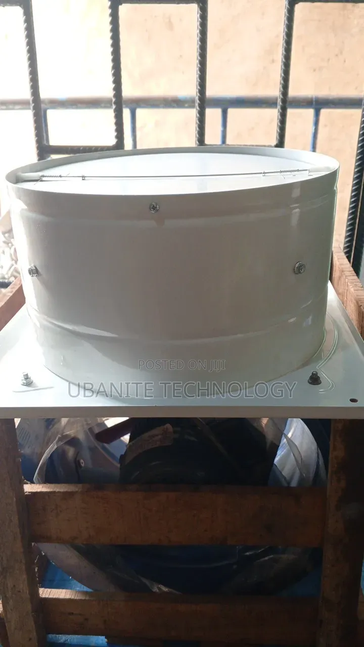 12" Yellow Fan With Hose