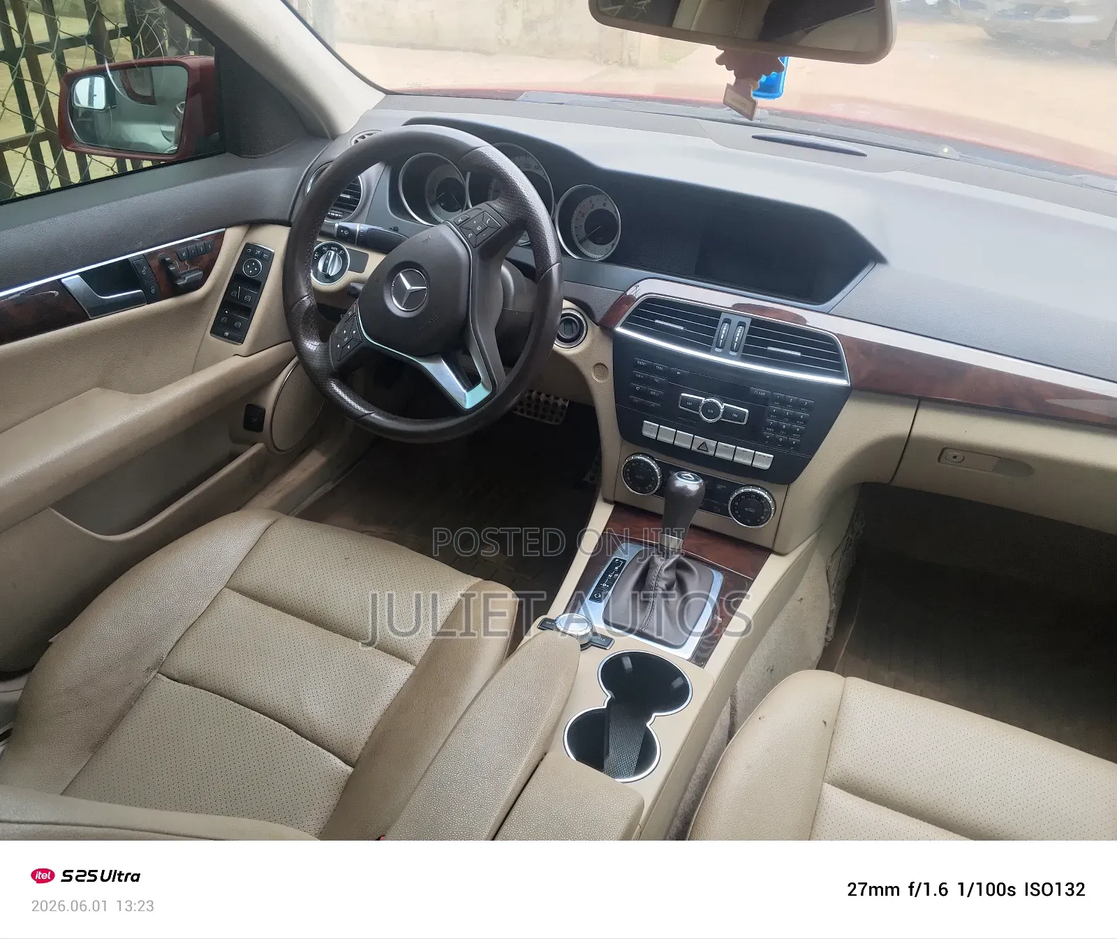 Mercedes-Benz C300 2015 Red
