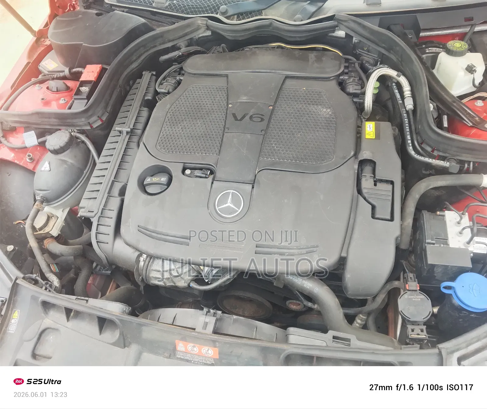 Mercedes-Benz C300 2015 Red