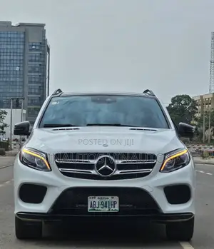 Mercedes-Benz GLE-Class 2017 White
