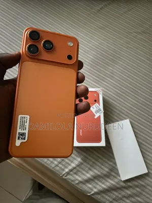 Tecno Spark 40 Pro+ 128 GB Orange