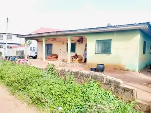 6bdrm House in Benin City for sale