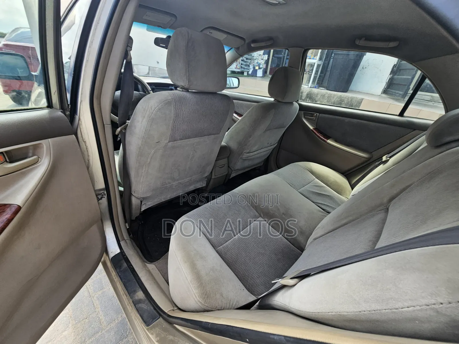 Toyota Corolla LE 2007 Gold