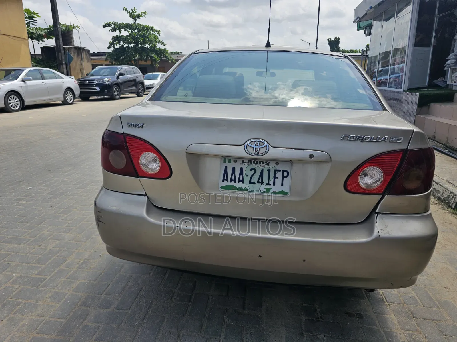 Toyota Corolla LE 2007 Gold