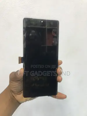 Google Pixel 7 Pro Screen