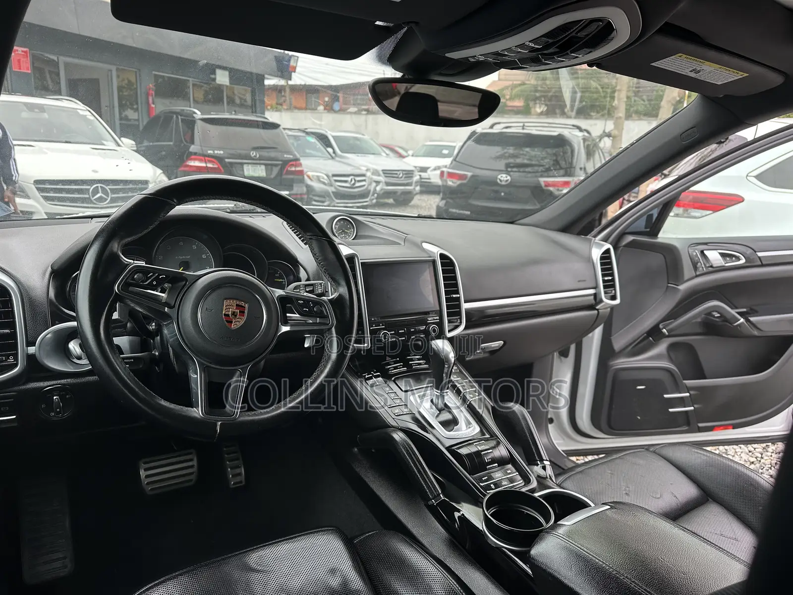 Porsche Cayenne 2017 White