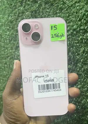 Apple iPhone 15 256 GB Pink