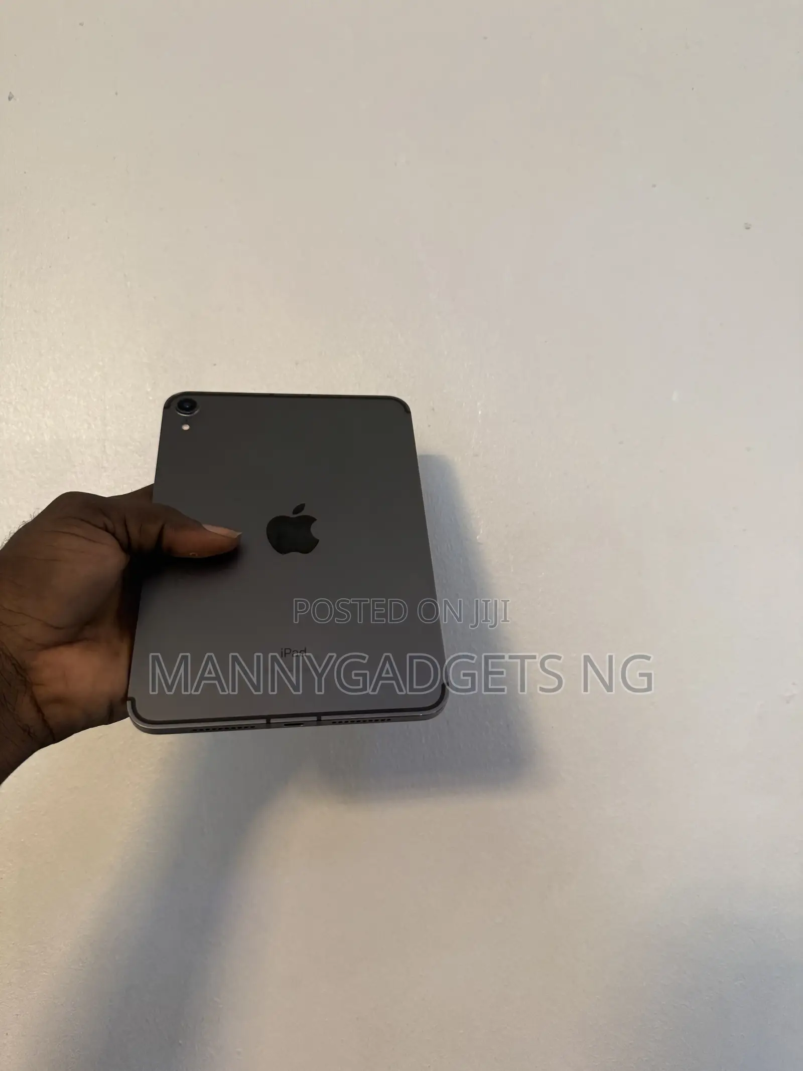 Apple iPad mini 6 64 GB Gray
