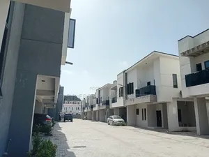 4bdrm Duplex in Royal Palm Court, Ado / Ajah for sale