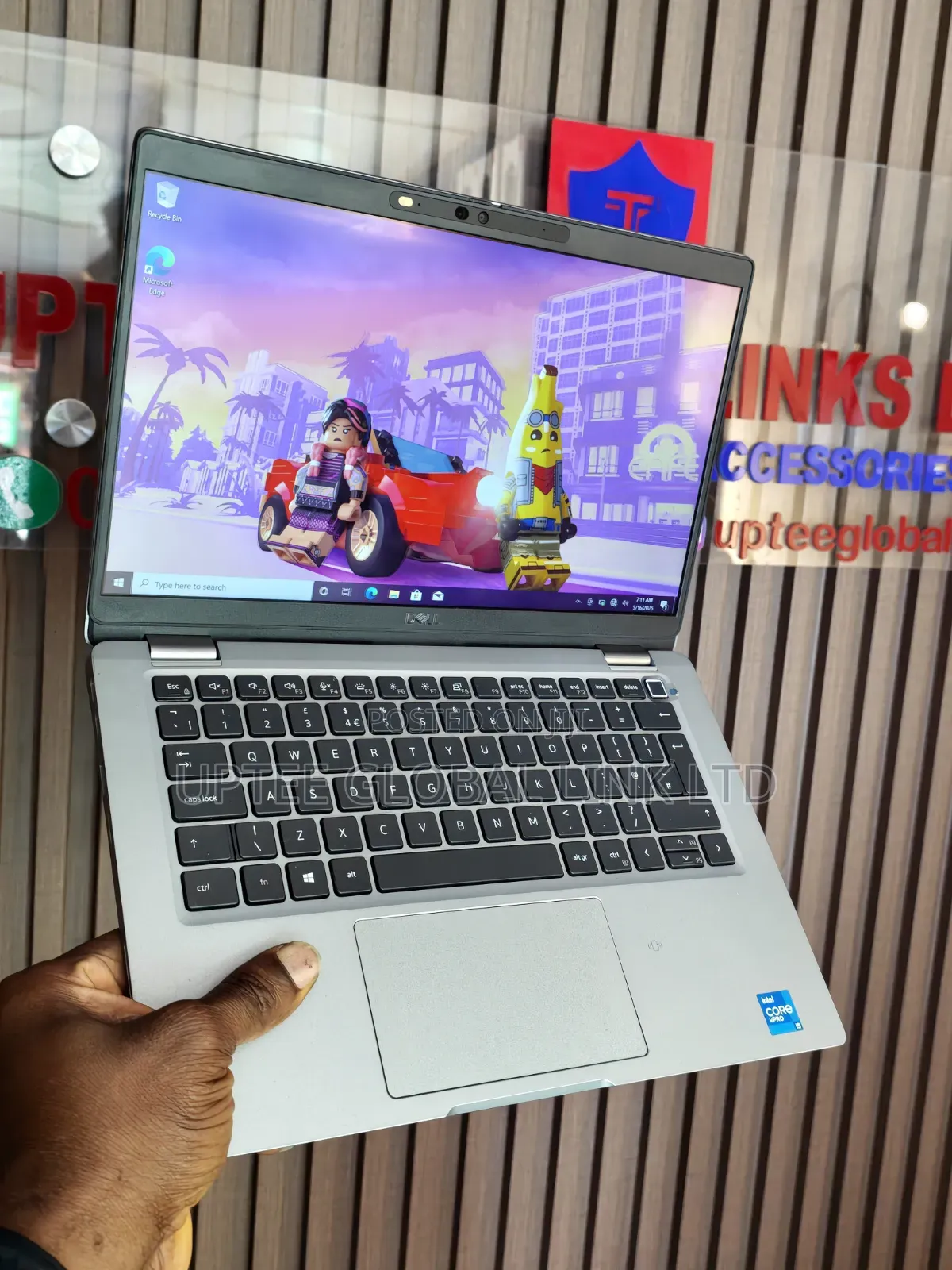 Laptop Dell Latitude 5320 16GB Intel Core i5 SSD 256GB