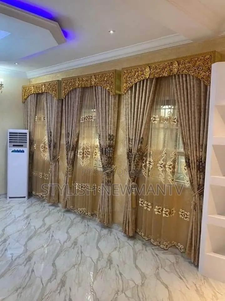 Interiors Decor