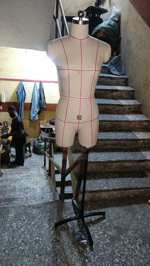 Fully Pinnable Size 10 Imported Red Lines Dressform