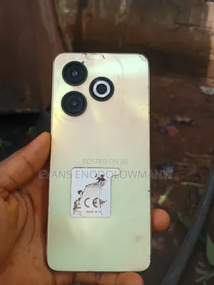 Infinix Smart 8 64 GB Orange