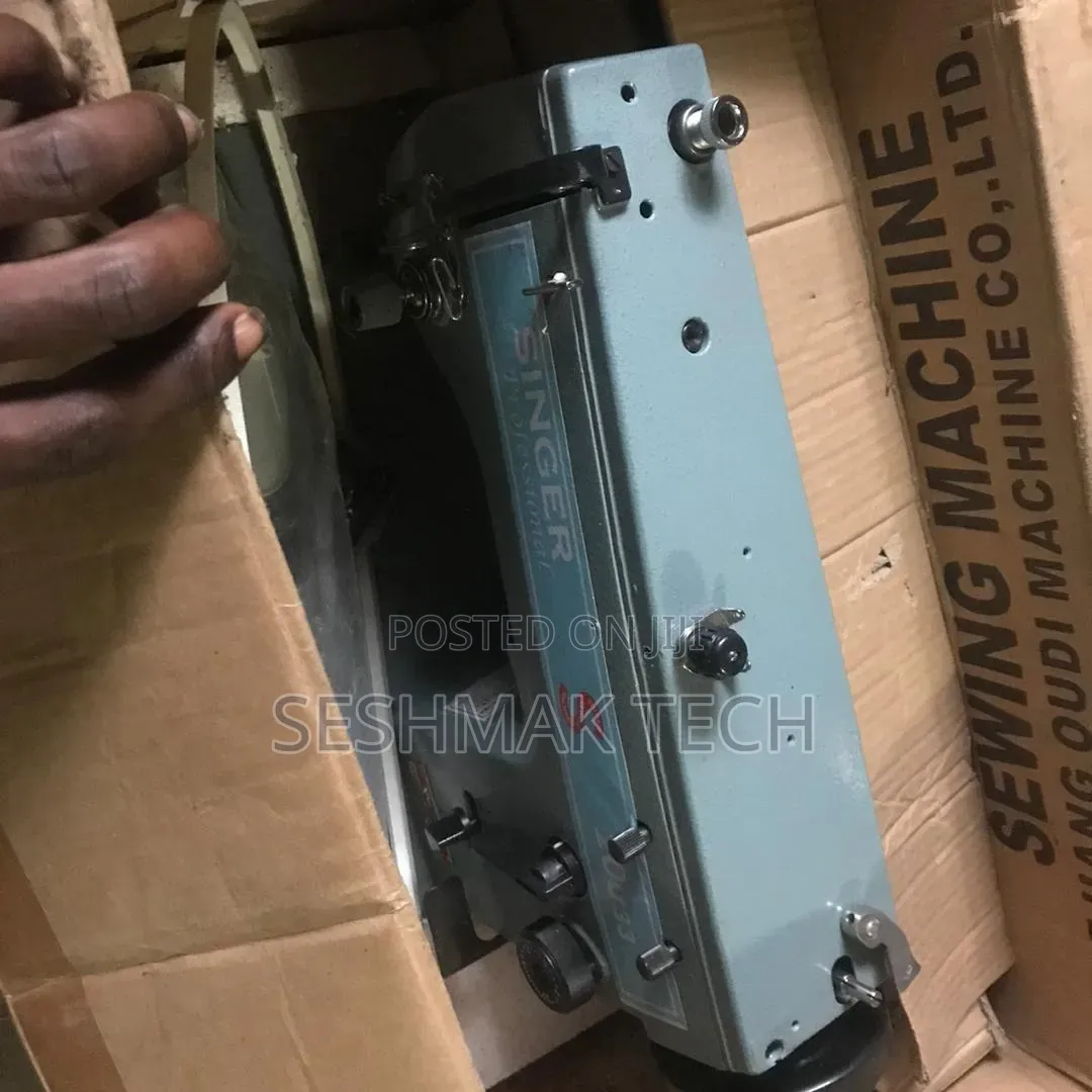 Industrial Sewing Machine