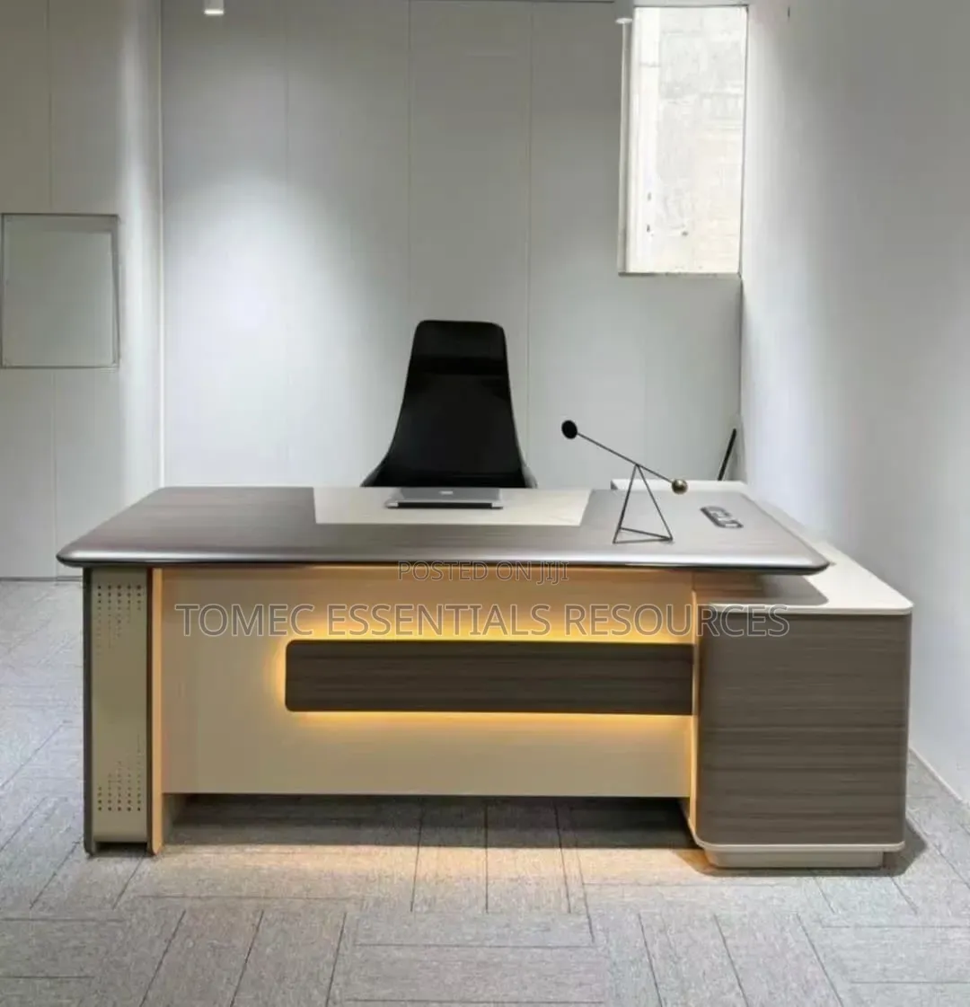 Imported Quality Manager's L-Shape Office Table