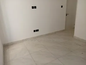 4bdrm Townhouse/Terrace in Thomas Estate for sale