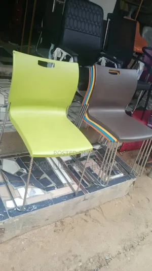 Plastic Restaurant Chair