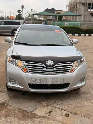 Toyota Venza V6 AWD 2010 Silver