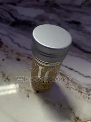 Wax Stick for Sleeking Down Your Closure