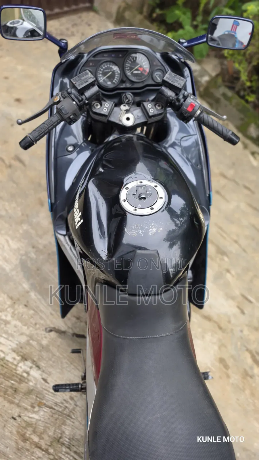 Kawasaki Bike 2004 Blue