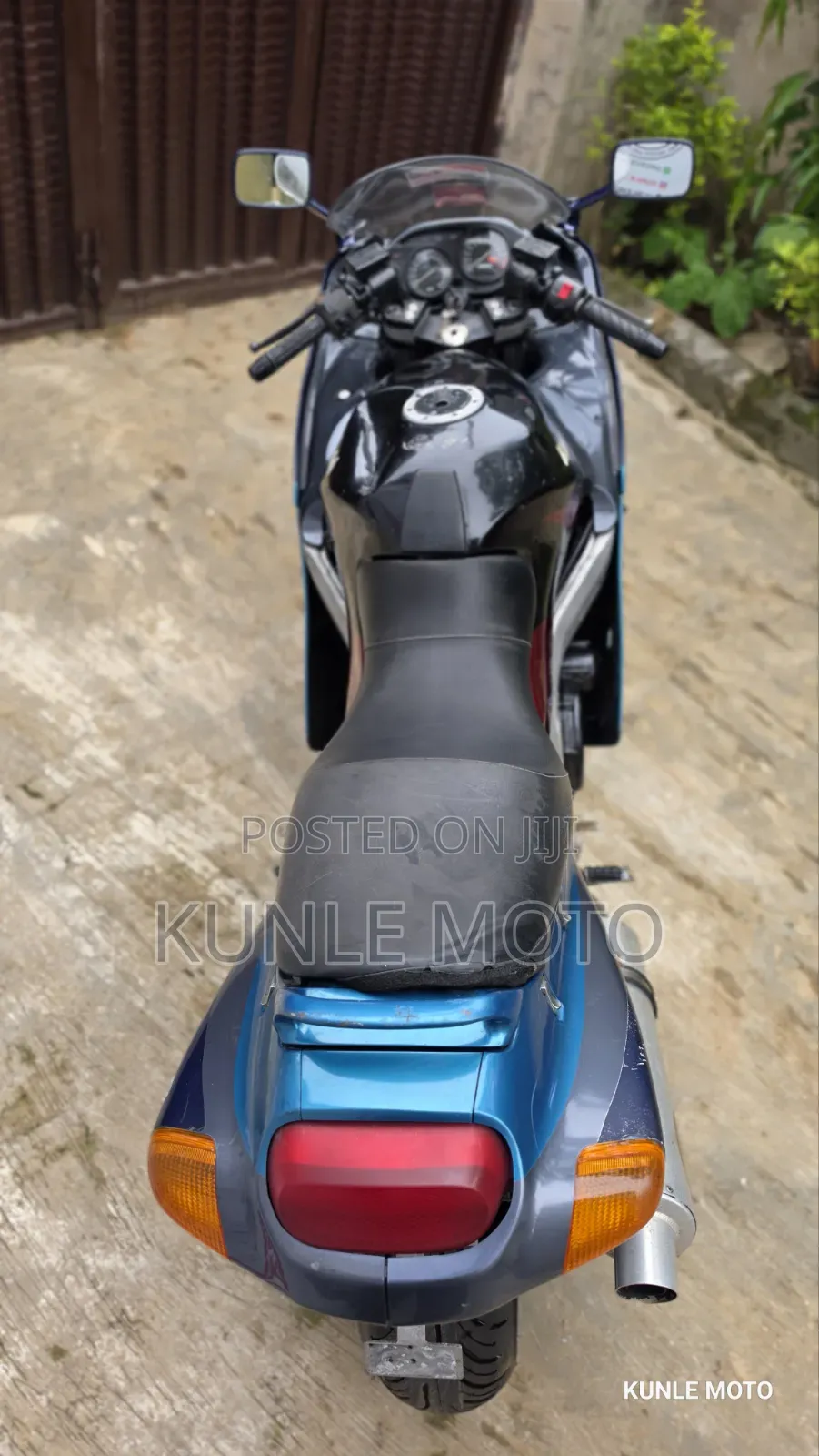Kawasaki Bike 2004 Blue
