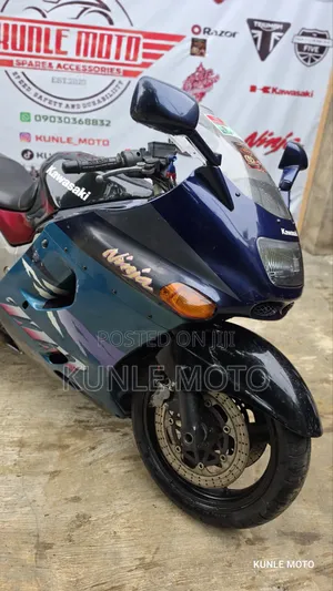 Kawasaki Bike 2004 Blue