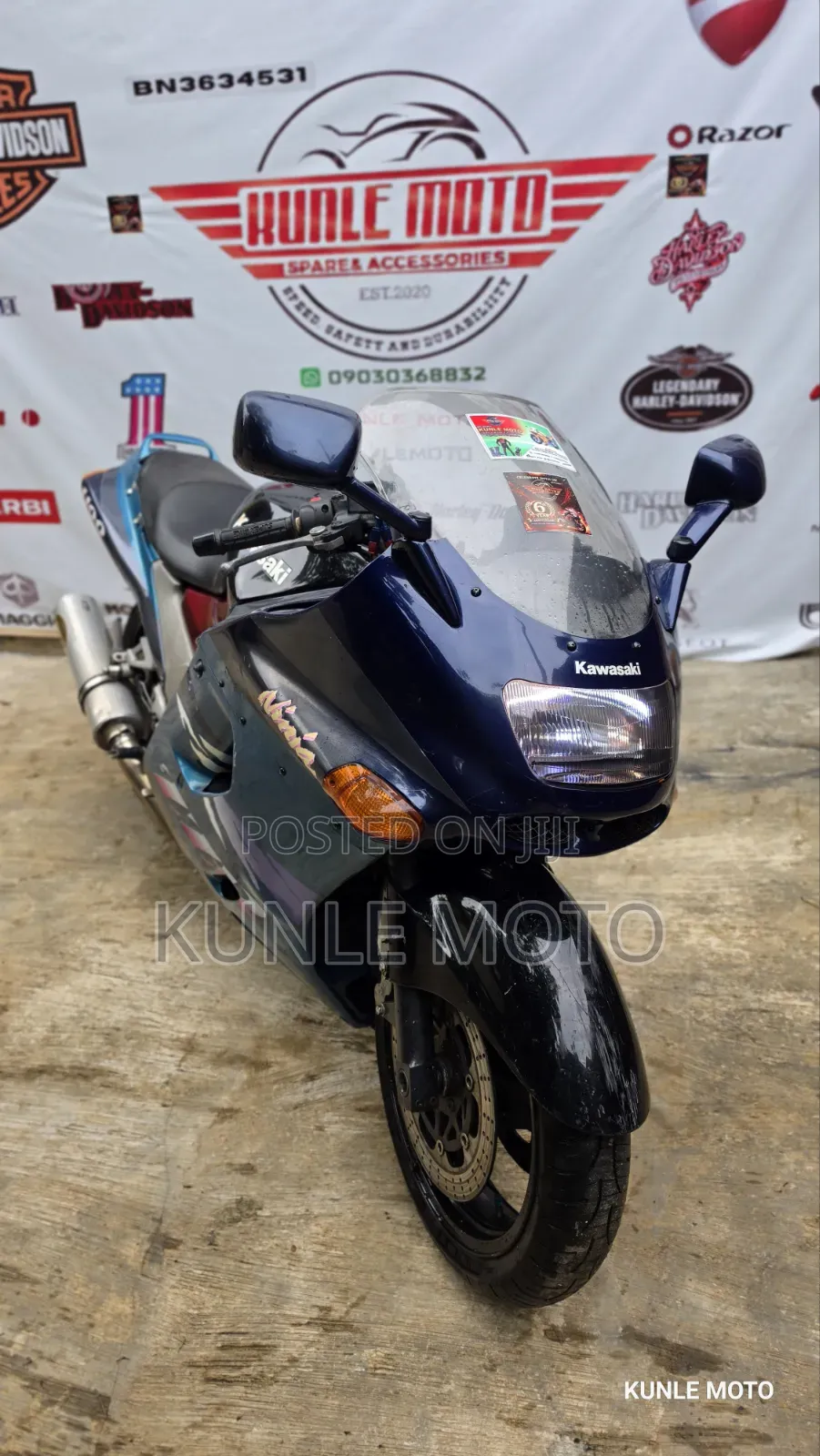 Kawasaki Bike 2004 Blue