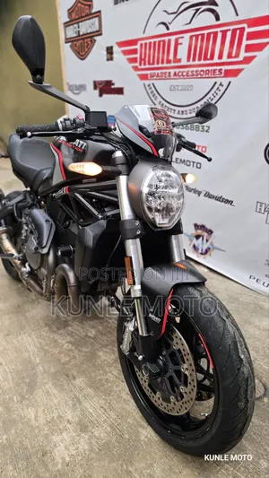 Ducati 2021 Black