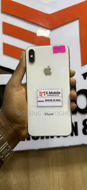 Apple iPhone XS Max 64 GB White