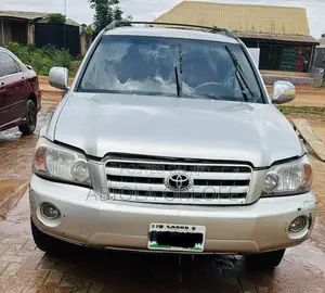 Toyota Highlander V6 AWD 2003 Silver