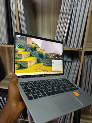 Laptop HP EliteBook 830 G9 16GB Intel Core i5 SSD 512GB