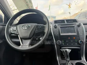 Toyota Camry LE 4dr Sedan (2.5L 4cyl 6A) 2015 Blue
