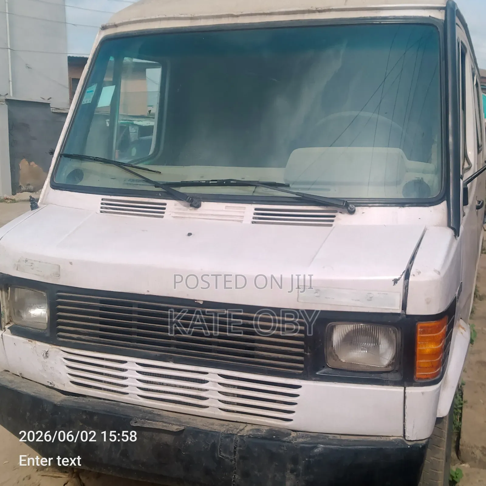 Mercedes-Benz V-Class 2000 White