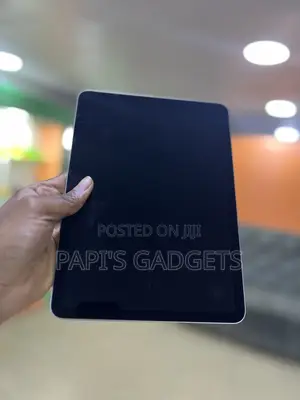 Apple iPad Air 11 (2026) 256 GB Gray