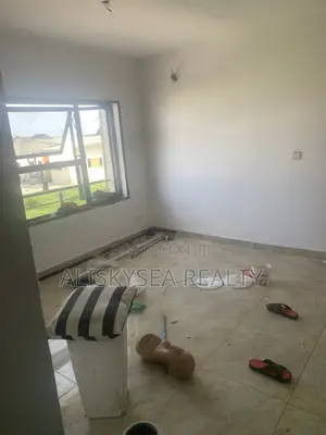 2bdrm Apartment in Beachwood Park, Lakowe for rent