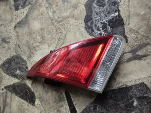 Both Light Venza 2010/2012 Available