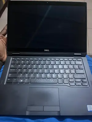 Laptop Dell Latitude 7390 8GB Intel Core i5 SSD 256GB