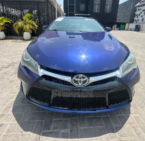 Toyota Camry 2016 Blue