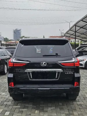 Lexus LX 570 AWD 2018 Black