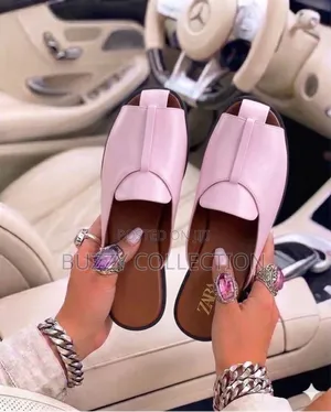 Luxury Stylish Flat Slippers