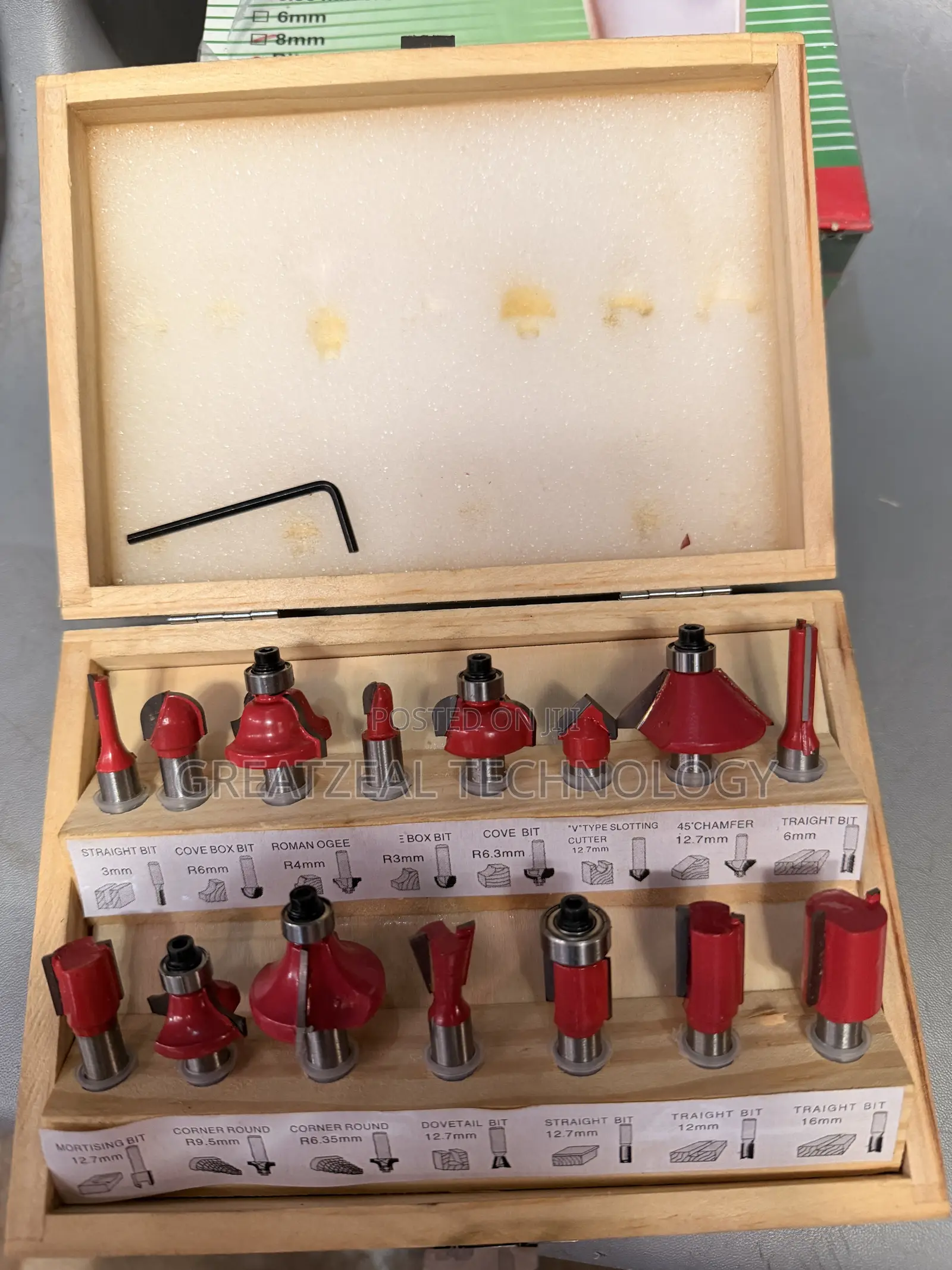 Router Set of Bit 8mm