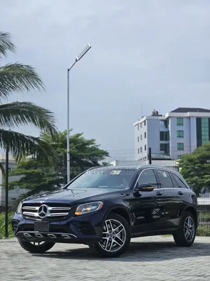 Mercedes-Benz GLC-Class 2017 Blue
