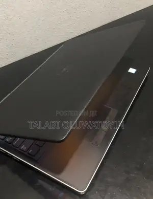 Laptop Dell Precision 7520 12GB Intel Core i7 SSD 256GB