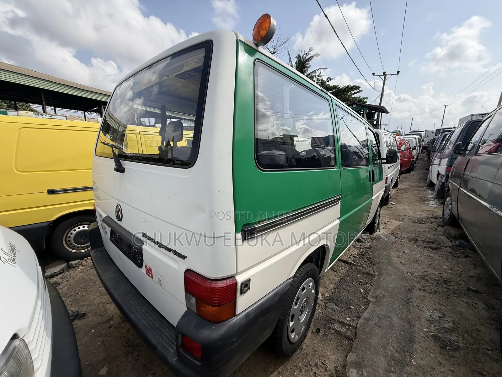 Volkswagen Transporter 2003 White