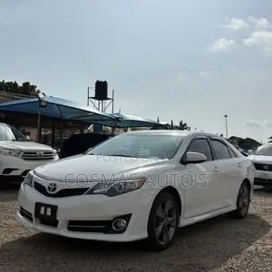 Toyota Camry 2014 White