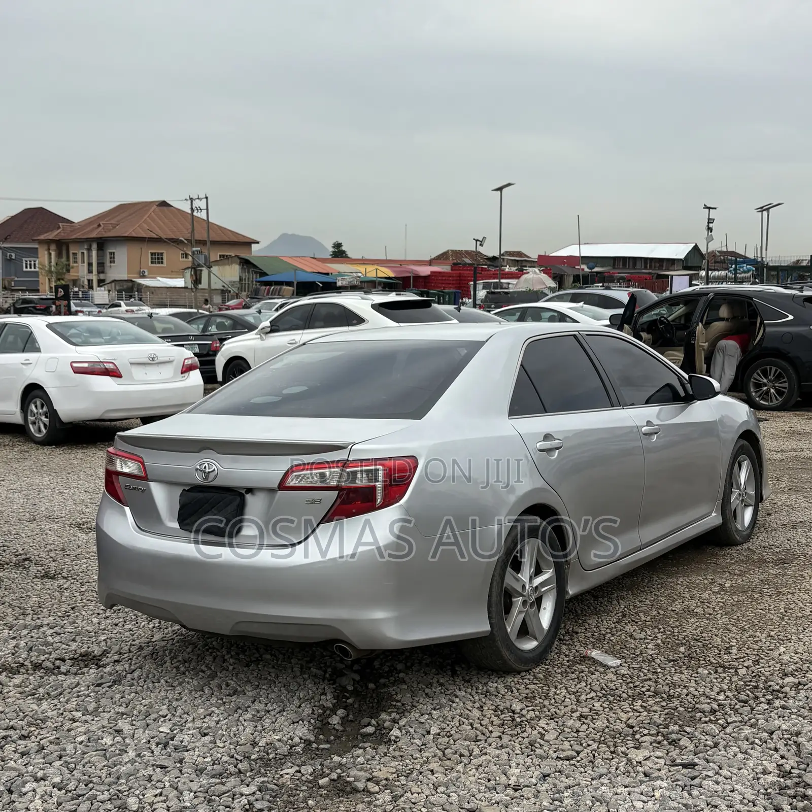 Toyota Camry 2012 Silver