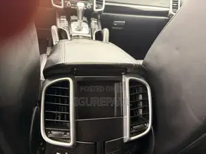 Porsche Cayenne Platinum Edition AWD 2017 White