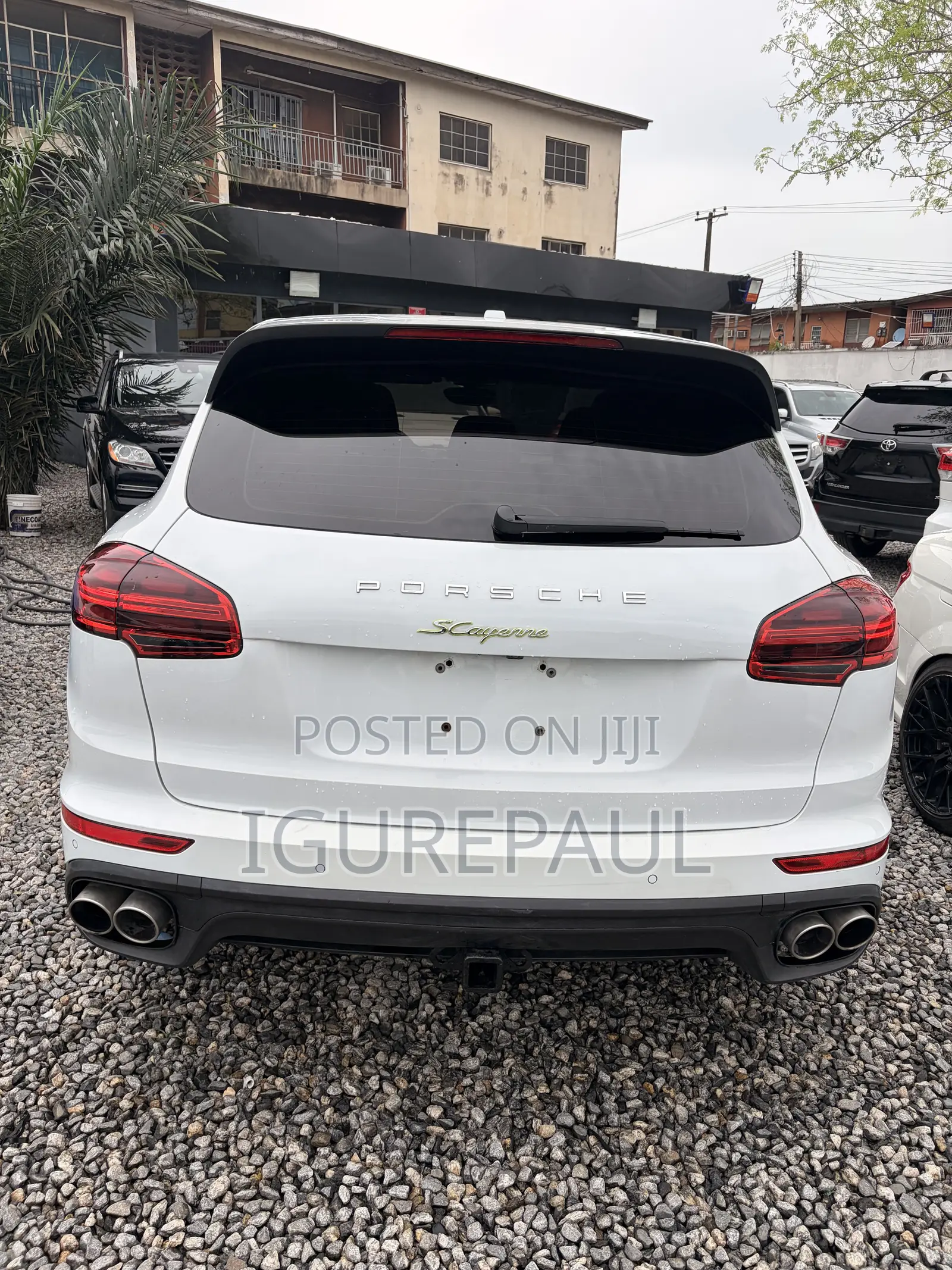 Porsche Cayenne Platinum Edition AWD 2017 White